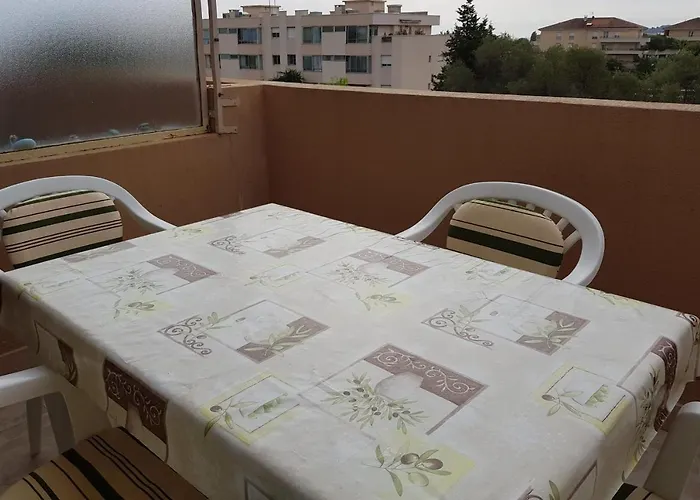 Flat Terrace Sea View Апартаменты Антиб